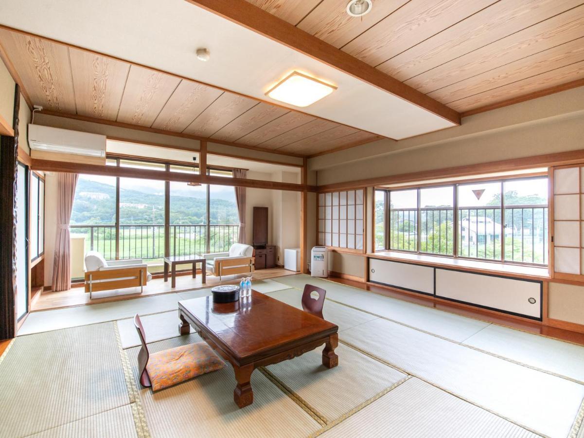 Oyo Hotel Mifuji Yamanakako Exterior photo